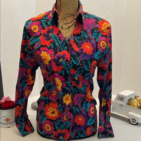 Wrangler Tops - VINTAGE WRANGLER 80’s WESTERN FLORAL LONG SLEEVE BUTTON DOWN TOP SMALL